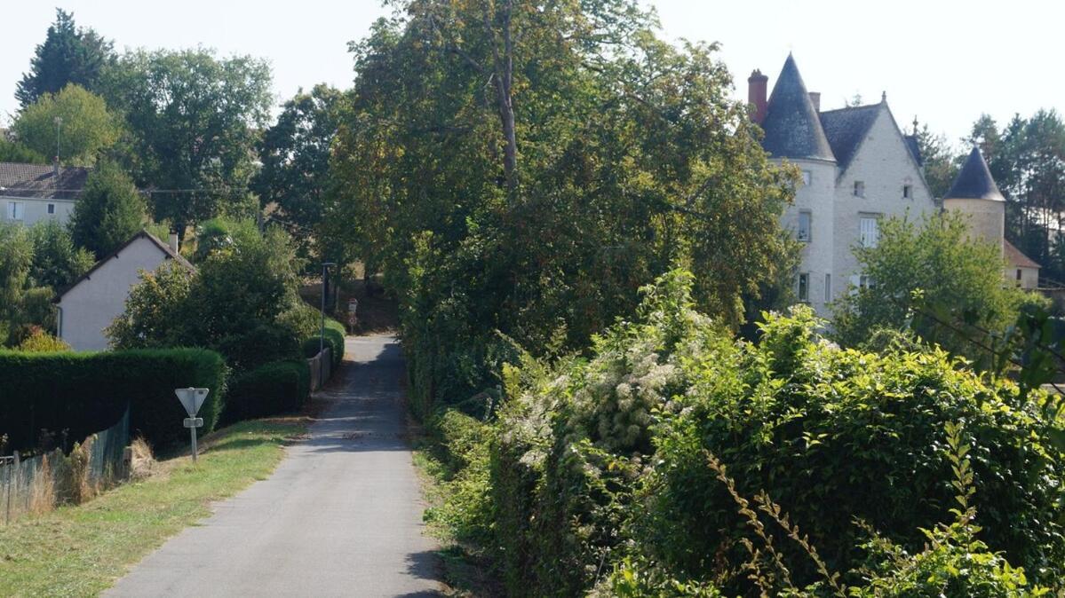 La Loumas Villa Charge Luaran gambar